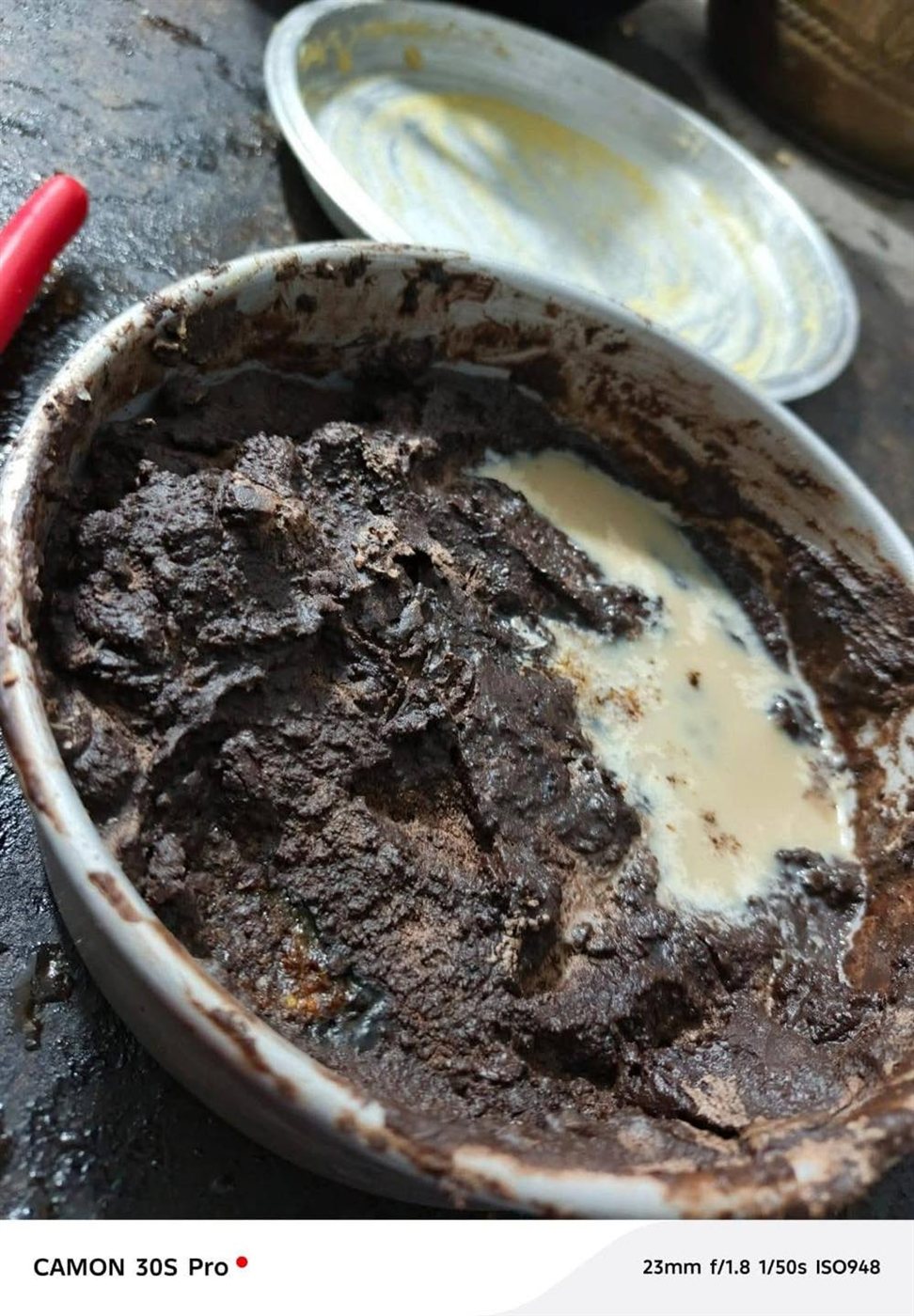 إقفال محل باتيسري إلى حين تسوية أوضاعه الصحية