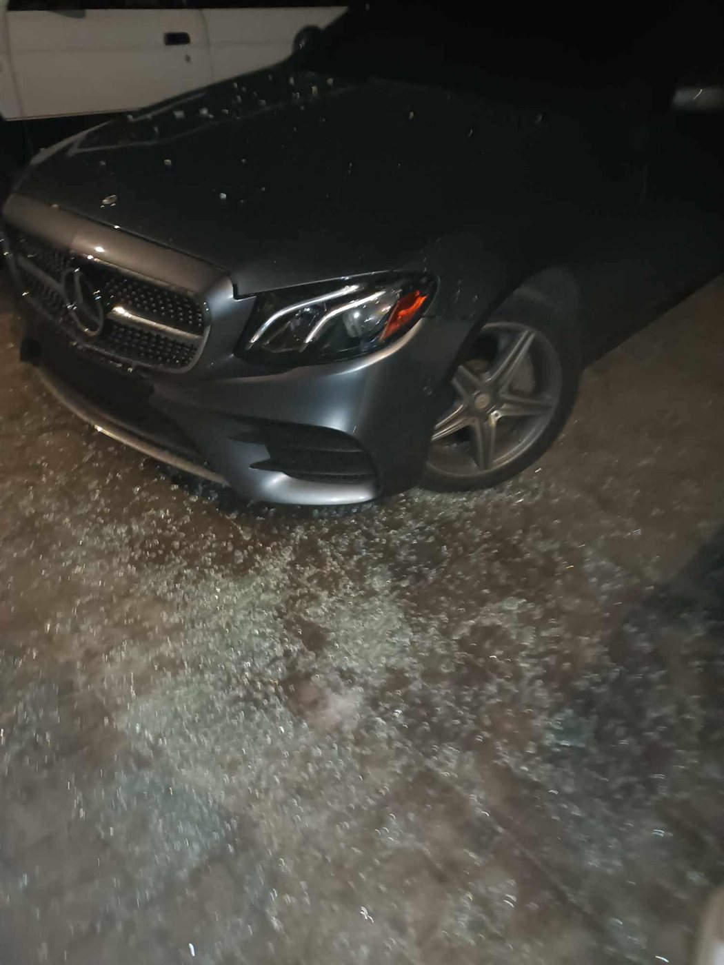 بالصور: إشكال مسلح على خلفية تمديد كابلات الإنترنت