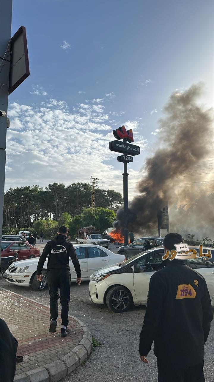 عاجل: مشاهد للاضرار من مكان الاستهداف في مدينة صور - طريق الثكنة