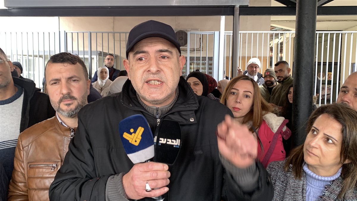 اعتصام حاشد لموظفي الإدارات العامة في النبطية للمطالبة بتصحيح الرواتب وحفظ الكرامة الوظيفية