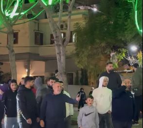 في صيدا: مسيرة خرجت دعما للموقوفين... ورئيس بلدية حارة صيدا حضر منعا لأي إشكال!