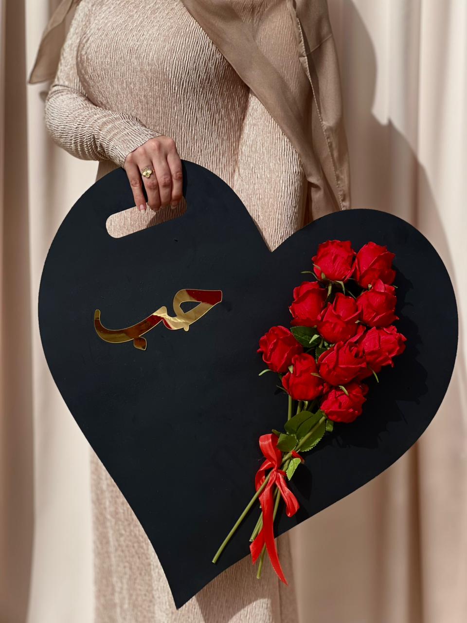 شو في اجمل من انو تهدي ورد على عيد الحب.. اجمل تشكيلة ورد طبيعي واصطناعي بوكيه وبوكسات من عند Mosaic event!