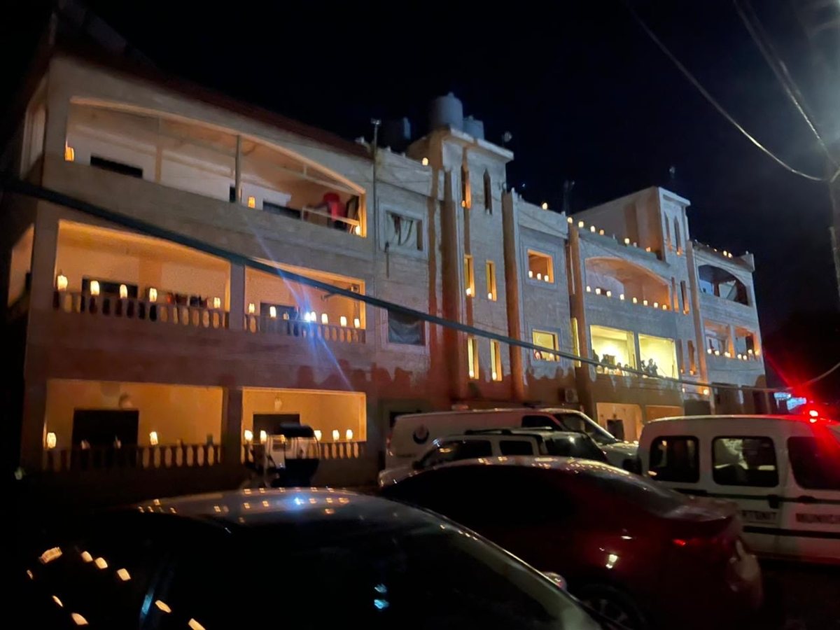 وقفة تضامنية في كفرتبنيت دعما للأهالي المنكوبين واحتجاجا على تقاعس الدولة