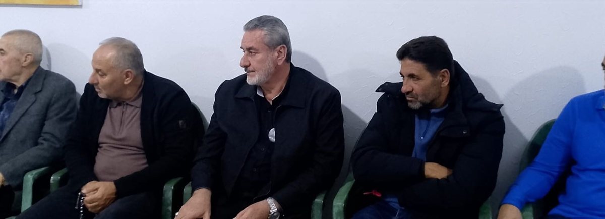 أمسية ثقافية ودينية بحضور سماحة العلامة الشيخ علي بحسون في دارة فضيلة الشيخ حسن سليمان في بلدة باتوليه