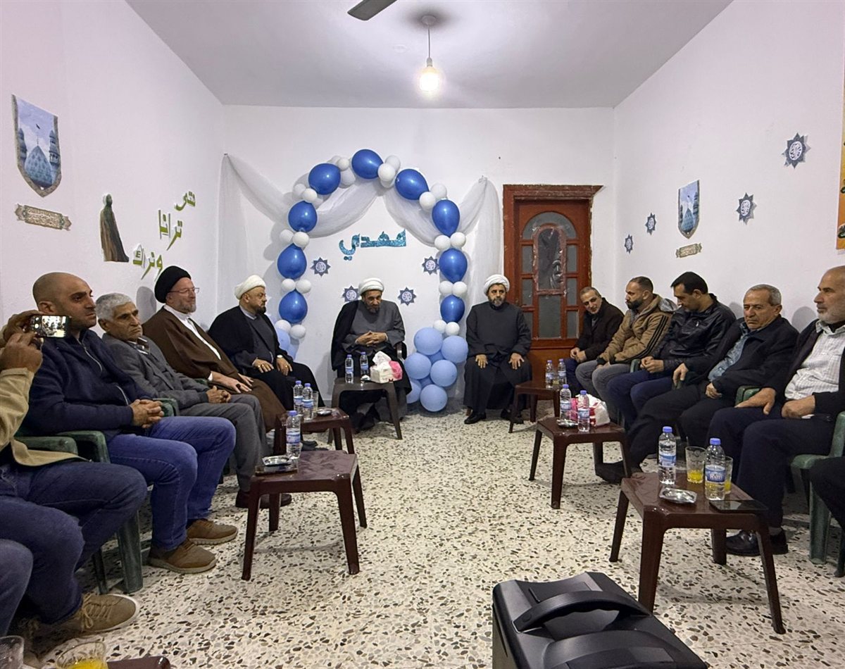 أمسية ثقافية ودينية بحضور سماحة العلامة الشيخ علي بحسون في دارة فضيلة الشيخ حسن سليمان في بلدة باتوليه