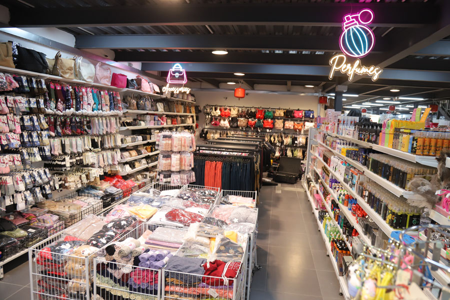 افتتاح حاشد لـ فوتيان 2 في صور جل البحر