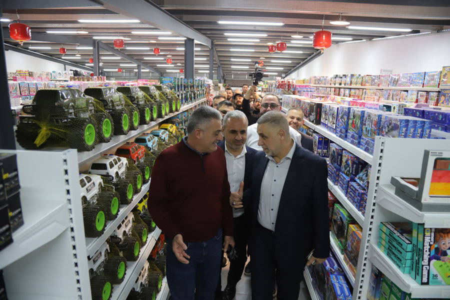 افتتاح حاشد لـ فوتيان 2 في صور جل البحر