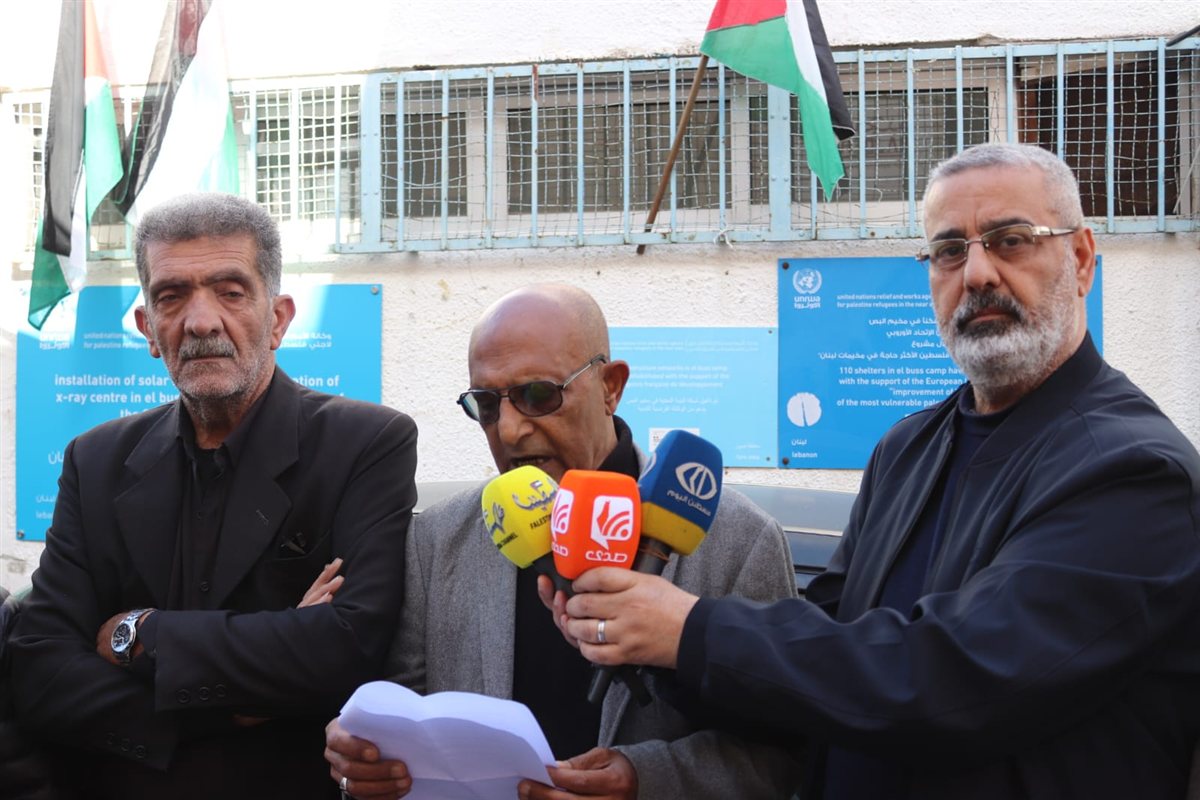 اعتصام جماهيري حاشد في مخيم البص رفضا لقرارات الأونروا وتحذيرا من المساس بحقوق اللاجئين