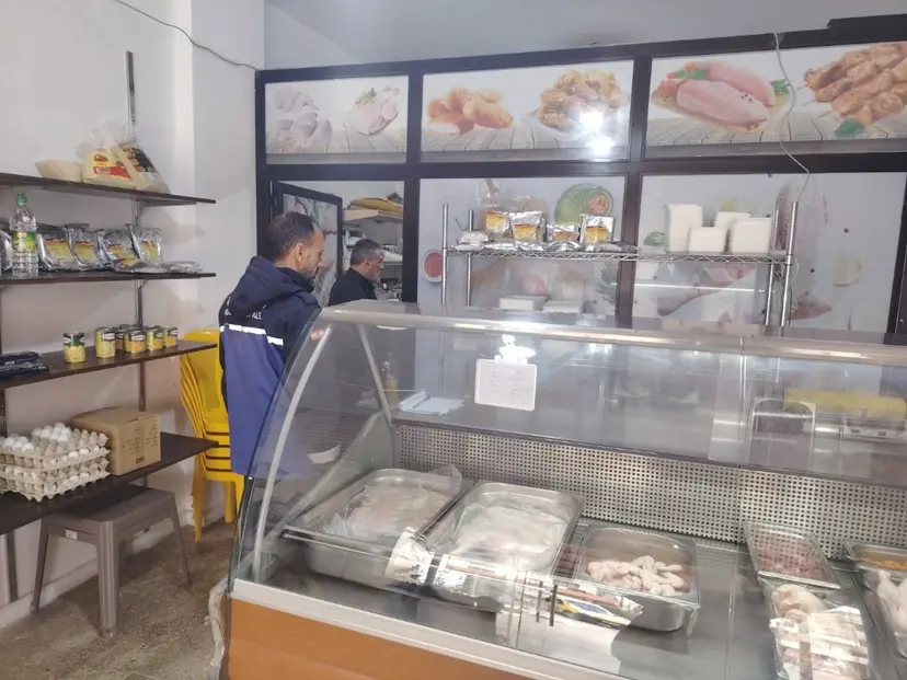 جنوبا: وزارة الاقتصاد تضبط مخالفات في محال الخضار واللحوم