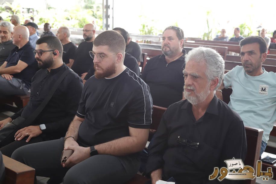 بالصور المؤثرة من أبيدجان: تشييع حزين لفقيد الشباب حسن علي عزالدين