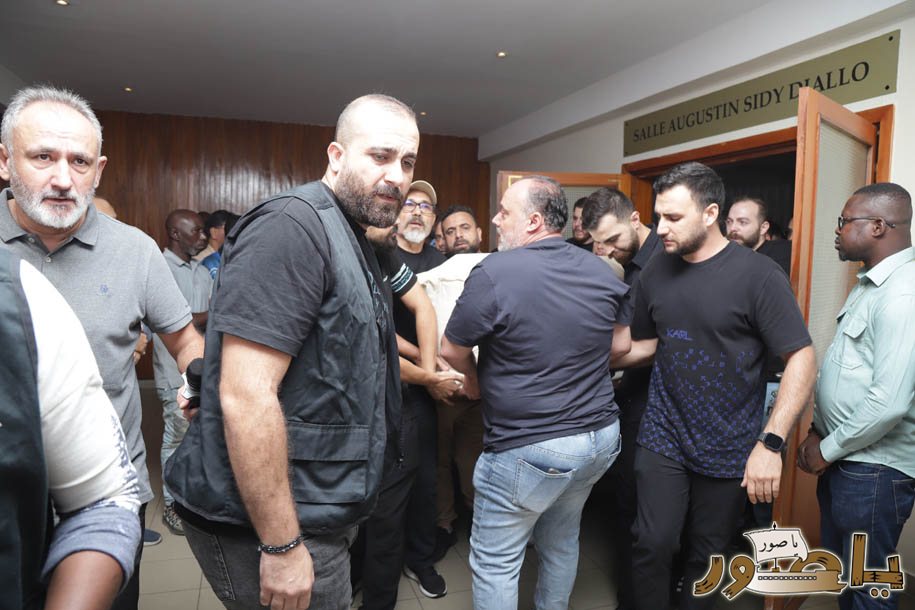 بالصور المؤثرة من أبيدجان: تشييع حزين لفقيد الشباب حسن علي عزالدين