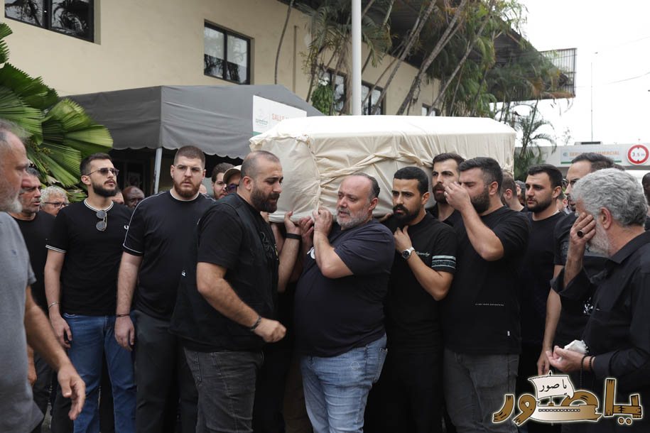 بالصور المؤثرة من أبيدجان: تشييع حزين لفقيد الشباب حسن علي عزالدين