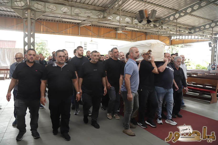 بالصور المؤثرة من أبيدجان: تشييع حزين لفقيد الشباب حسن علي عزالدين