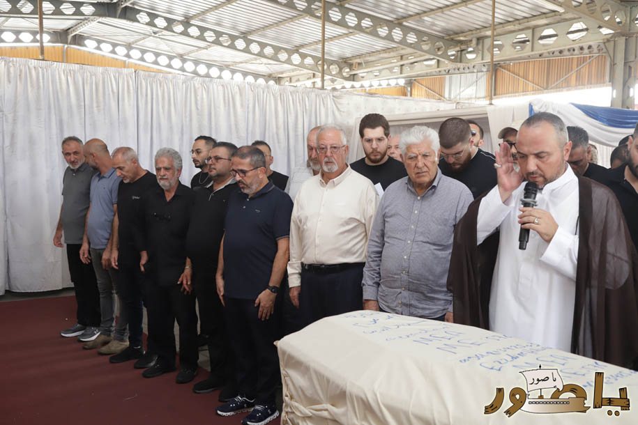 بالصور المؤثرة من أبيدجان: تشييع حزين لفقيد الشباب حسن علي عزالدين