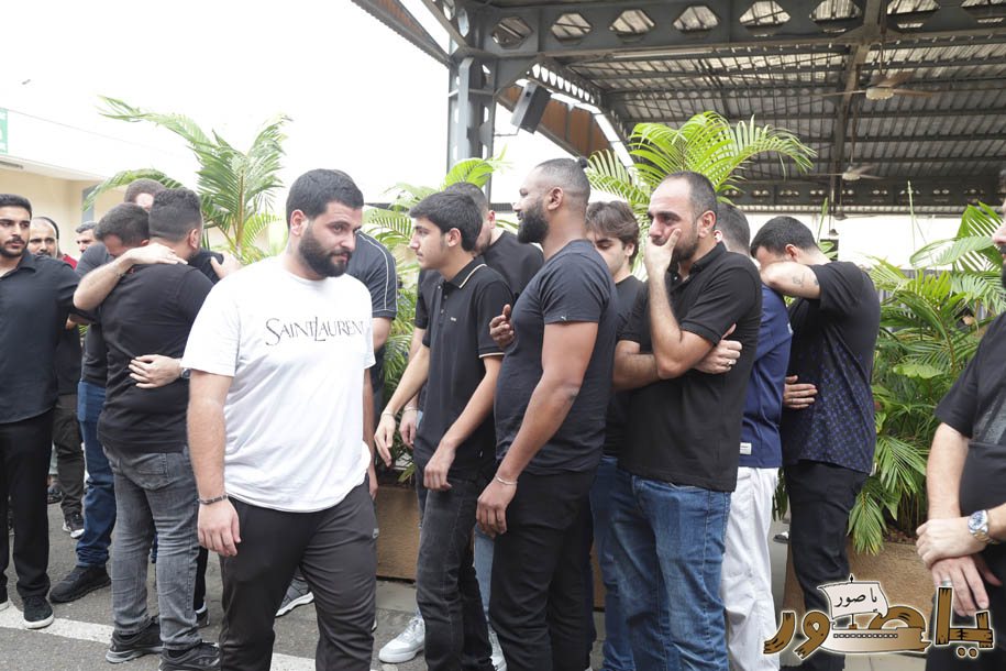 بالصور المؤثرة من أبيدجان: تشييع حزين لفقيد الشباب حسن علي عزالدين