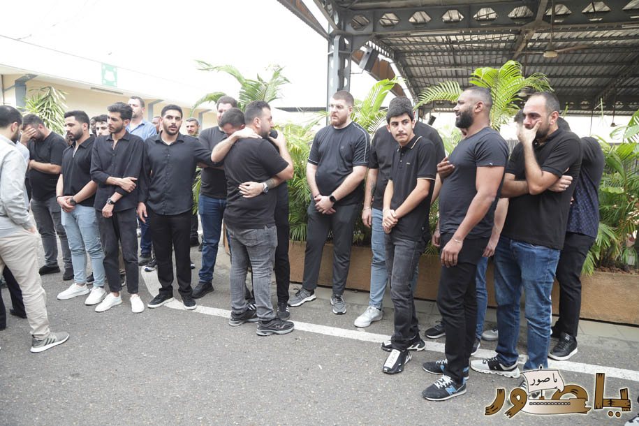 بالصور المؤثرة من أبيدجان: تشييع حزين لفقيد الشباب حسن علي عزالدين