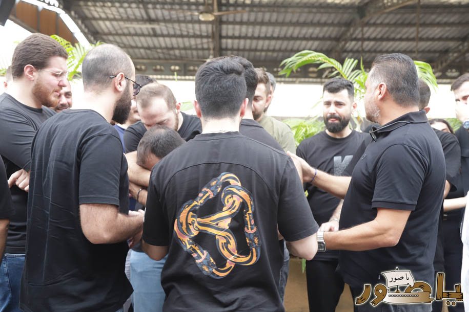 بالصور المؤثرة من أبيدجان: تشييع حزين لفقيد الشباب حسن علي عزالدين