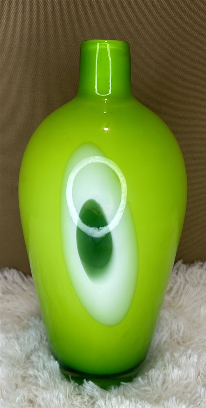 مزاد بيت جدودنا: بيع أنتيكا، مسابح، فضيات، تحف