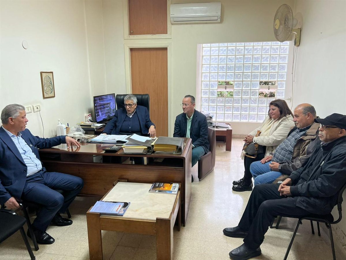 وفد اتحاد نقابات عمال فلسطين فرع لبنان يزور إدارة مستشفى دلاعة
