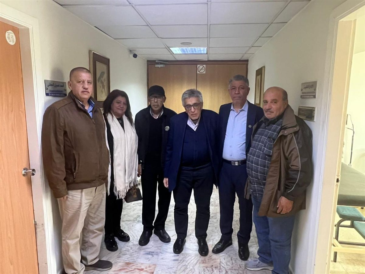 وفد اتحاد نقابات عمال فلسطين فرع لبنان يزور إدارة مستشفى دلاعة