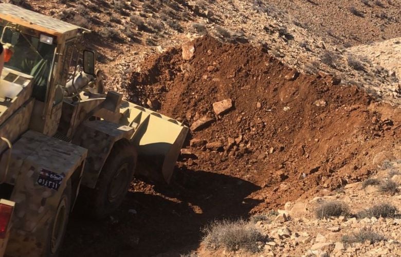 بالصور: الجيش يغلق معابر غير شرعية في البقاع الشمالي