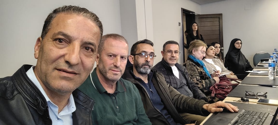 محاضرة علمية قيمة للدكتور جعفر عباس في مدينة صور