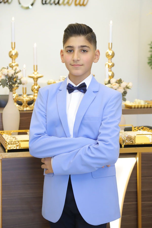 بعد اكثر من 25 سنة خبرة بالاشارب والمنديل بسوق الجملة.. رويال فولارد صار بالحوش