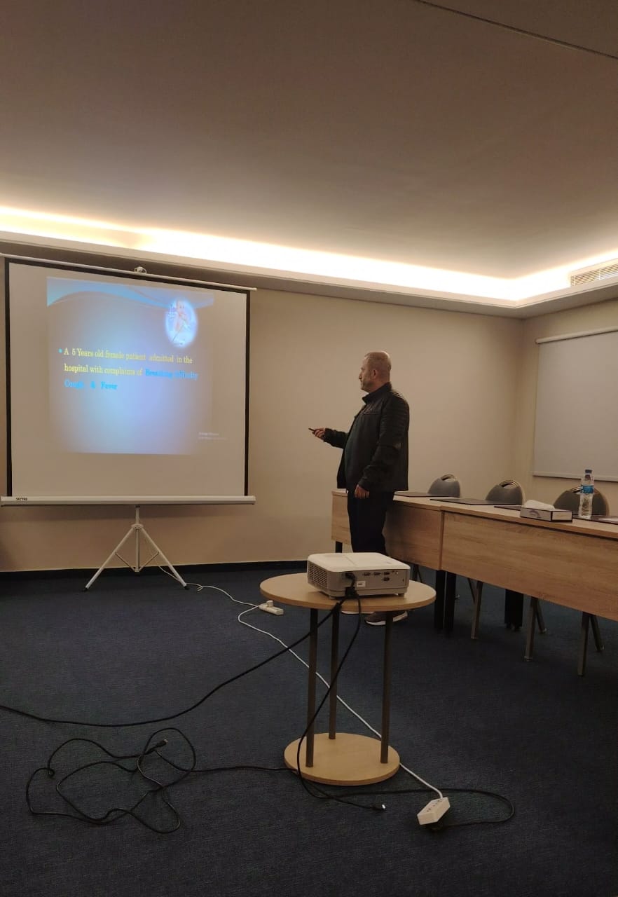 محاضرة علمية قيمة للدكتور جعفر عباس في مدينة صور