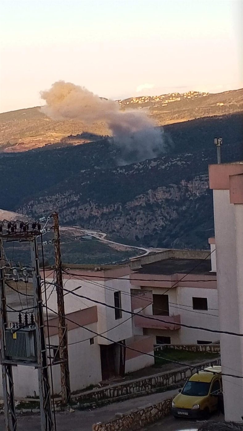 غارات منذ الصباح على المنطقة الواقعة بين بلدتي الريحان وسجد في منطقة اقليم التفاح