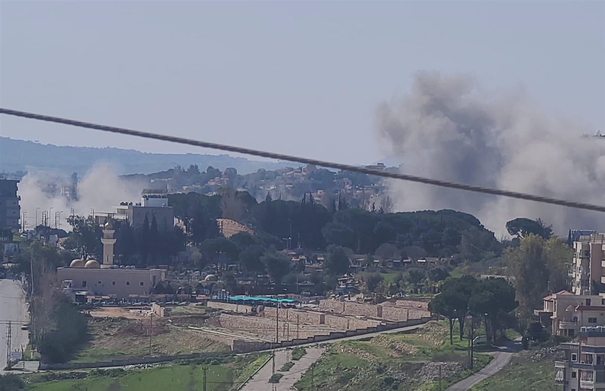 غارات ليلا وصباحا على بلدات في النبطية حصدت شهداء ودمرت مسجدا ومنازل ومباني
