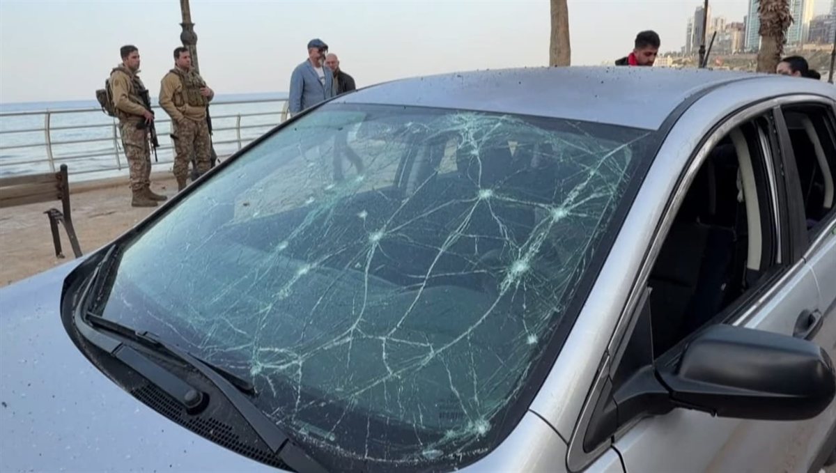 مشاهد صباحية من الرملة البيضاء بعد الاستهداف فجر اليوم