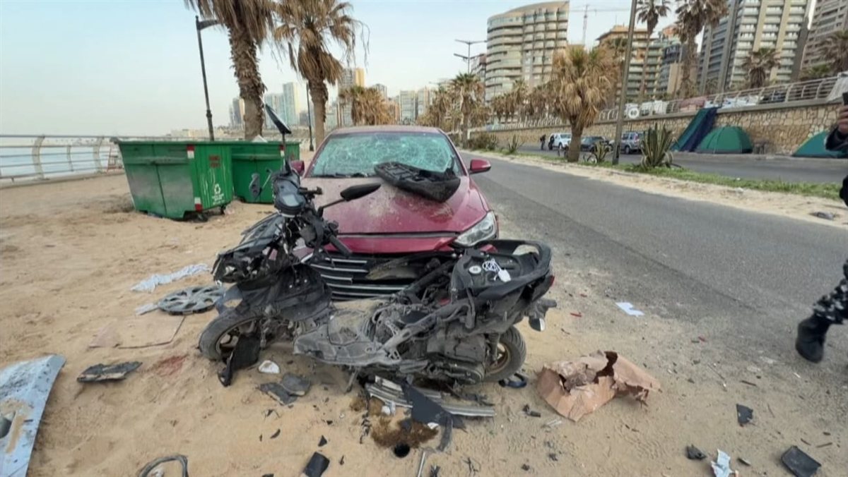 مشاهد صباحية من الرملة البيضاء بعد الاستهداف فجر اليوم