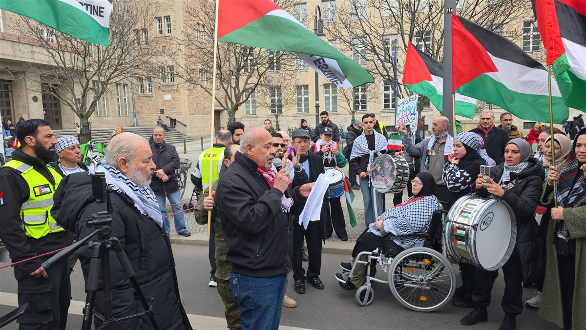 مظاهرة جماهيرية حاشدة في برلين تضامنا مع فلسطين وإيران ولبنان