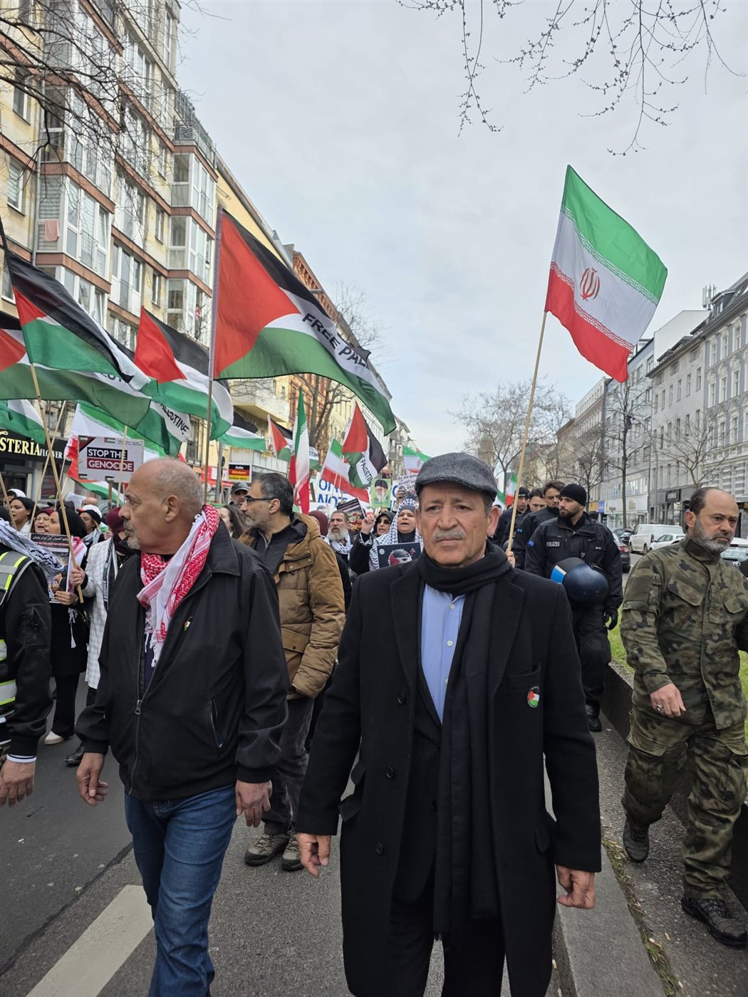 مظاهرة جماهيرية حاشدة في برلين تضامنا مع فلسطين وإيران ولبنان