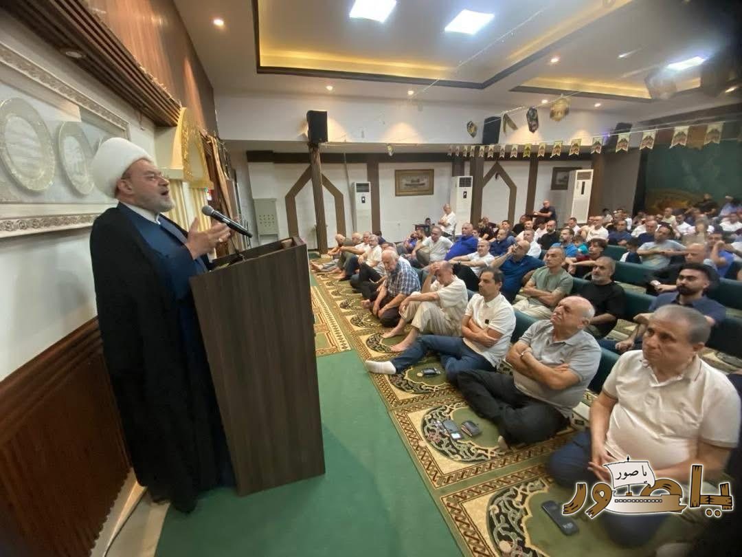 بالصور من أبيدجان: صلاة عيد الفطر في مكتب المرجع آية الله السيد محمد حسين فضل الله (قدس سره)
