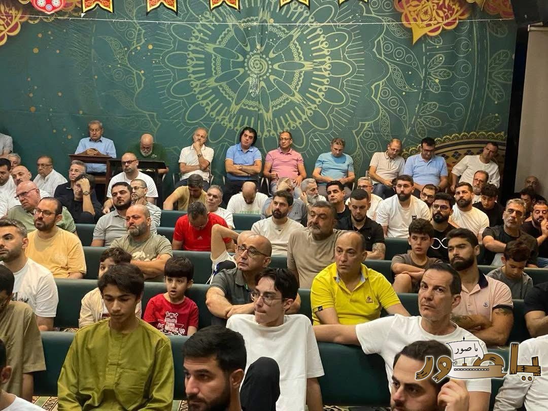 بالصور من أبيدجان: صلاة عيد الفطر في مكتب المرجع آية الله السيد محمد حسين فضل الله (قدس سره)