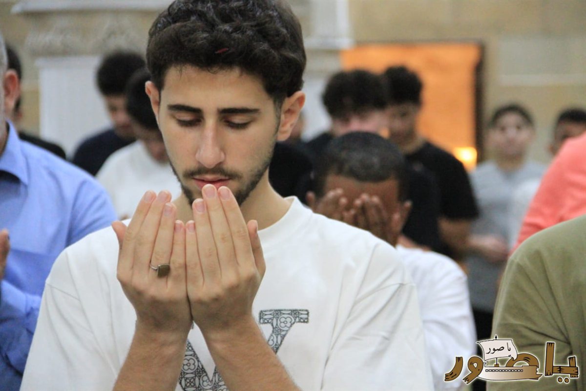 بالصور من أبيدجان: جمعية الغدير تقيم صلاة عيد الفطر المبارك