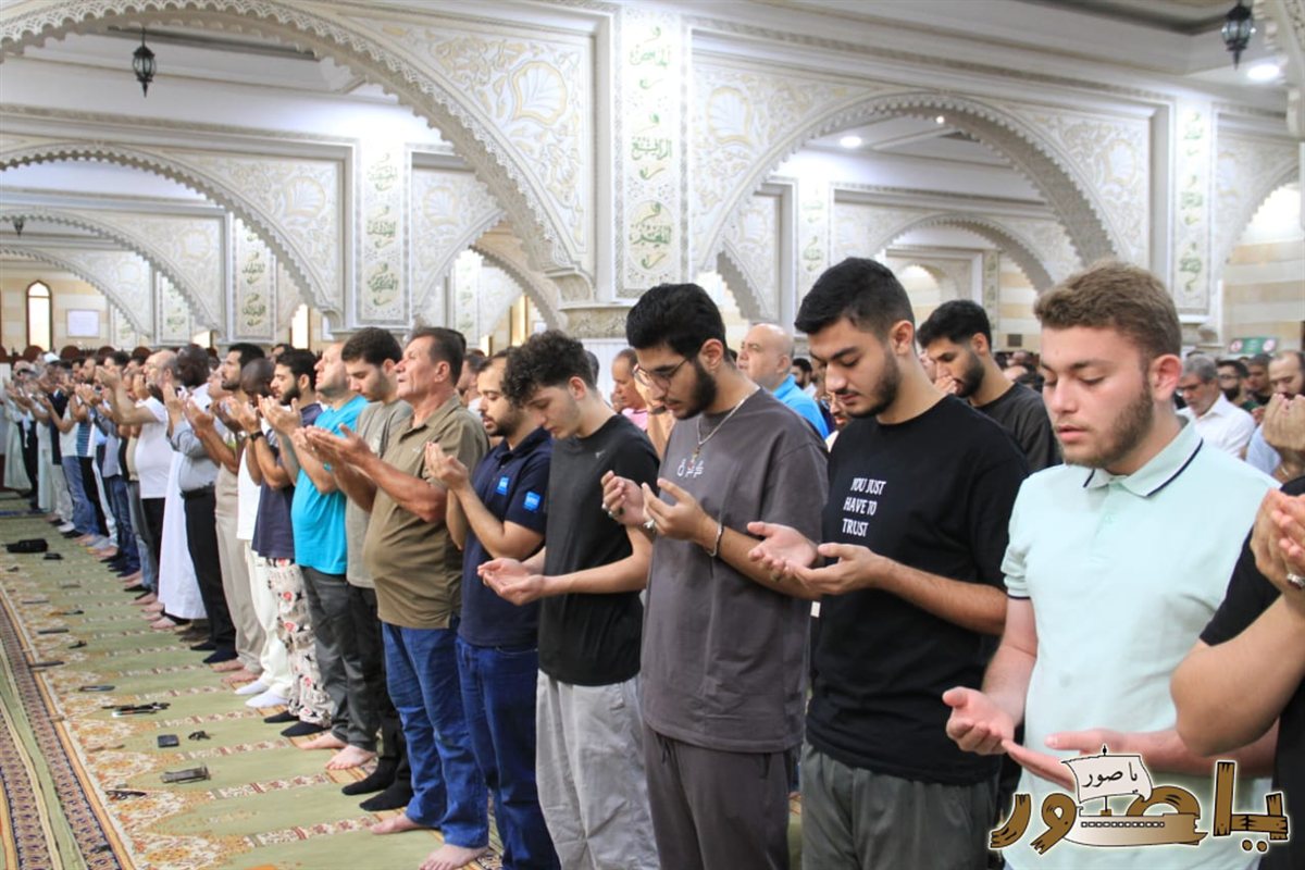 بالصور من أبيدجان: جمعية الغدير تقيم صلاة عيد الفطر المبارك