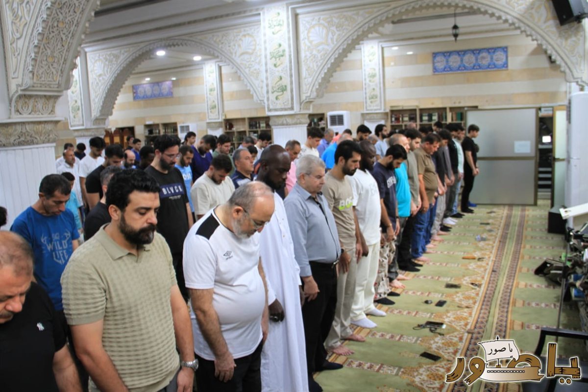 بالصور من أبيدجان: جمعية الغدير تقيم صلاة عيد الفطر المبارك