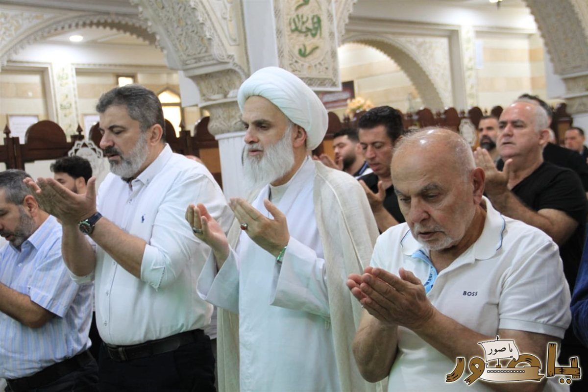 بالصور من أبيدجان: جمعية الغدير تقيم صلاة عيد الفطر المبارك