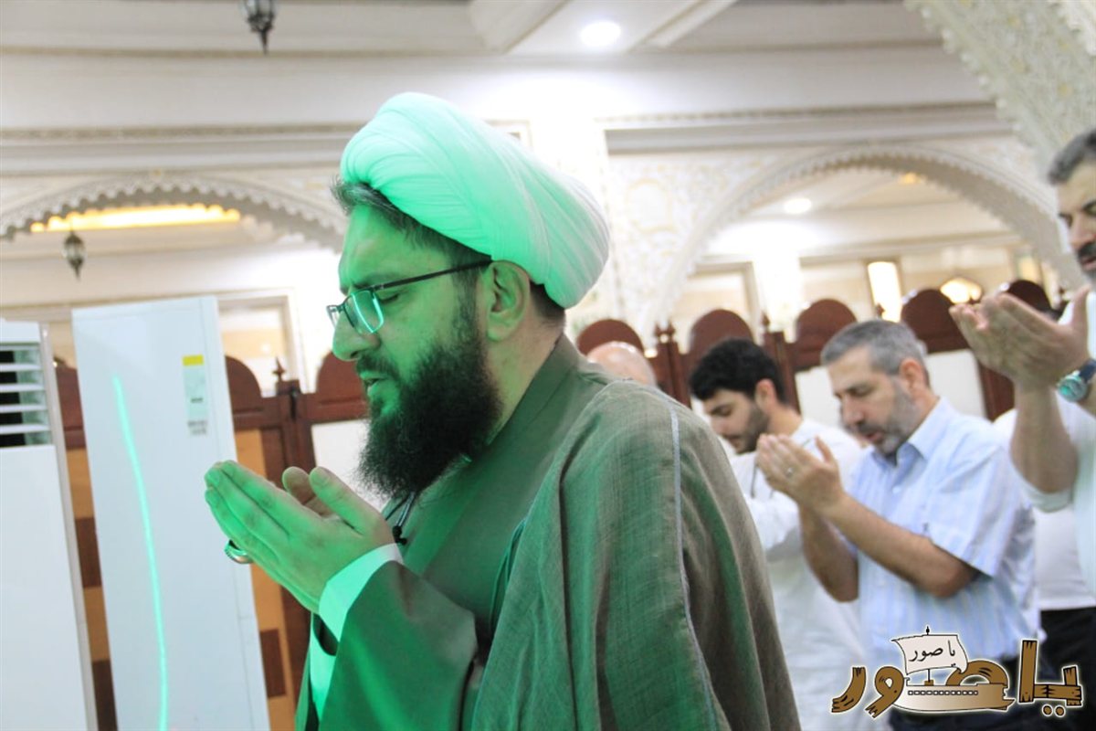 بالصور من أبيدجان: جمعية الغدير تقيم صلاة عيد الفطر المبارك