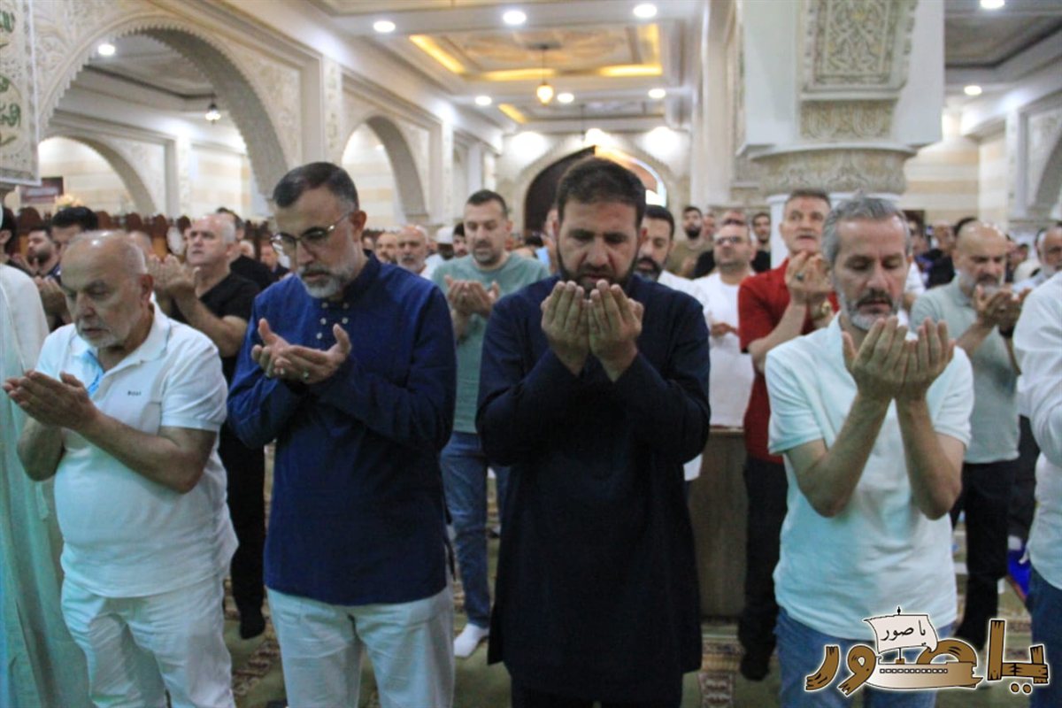 بالصور من أبيدجان: جمعية الغدير تقيم صلاة عيد الفطر المبارك