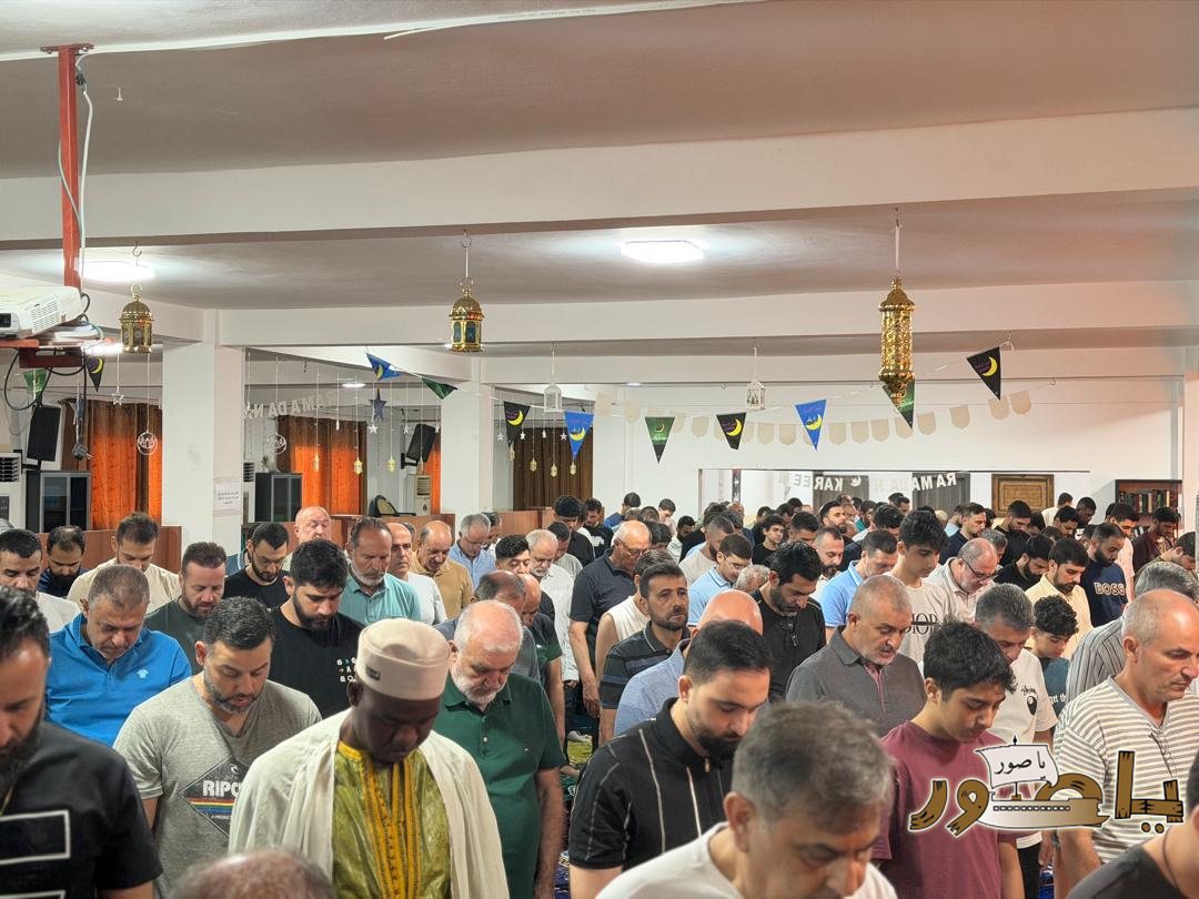 بالصور من أبيدجان: جمعية البر والتعاون تقيم صلاة عيد الفطر المبارك