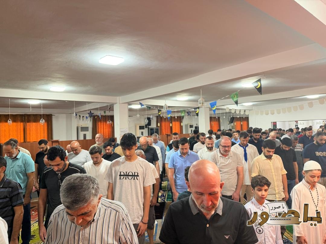 بالصور من أبيدجان: جمعية البر والتعاون تقيم صلاة عيد الفطر المبارك