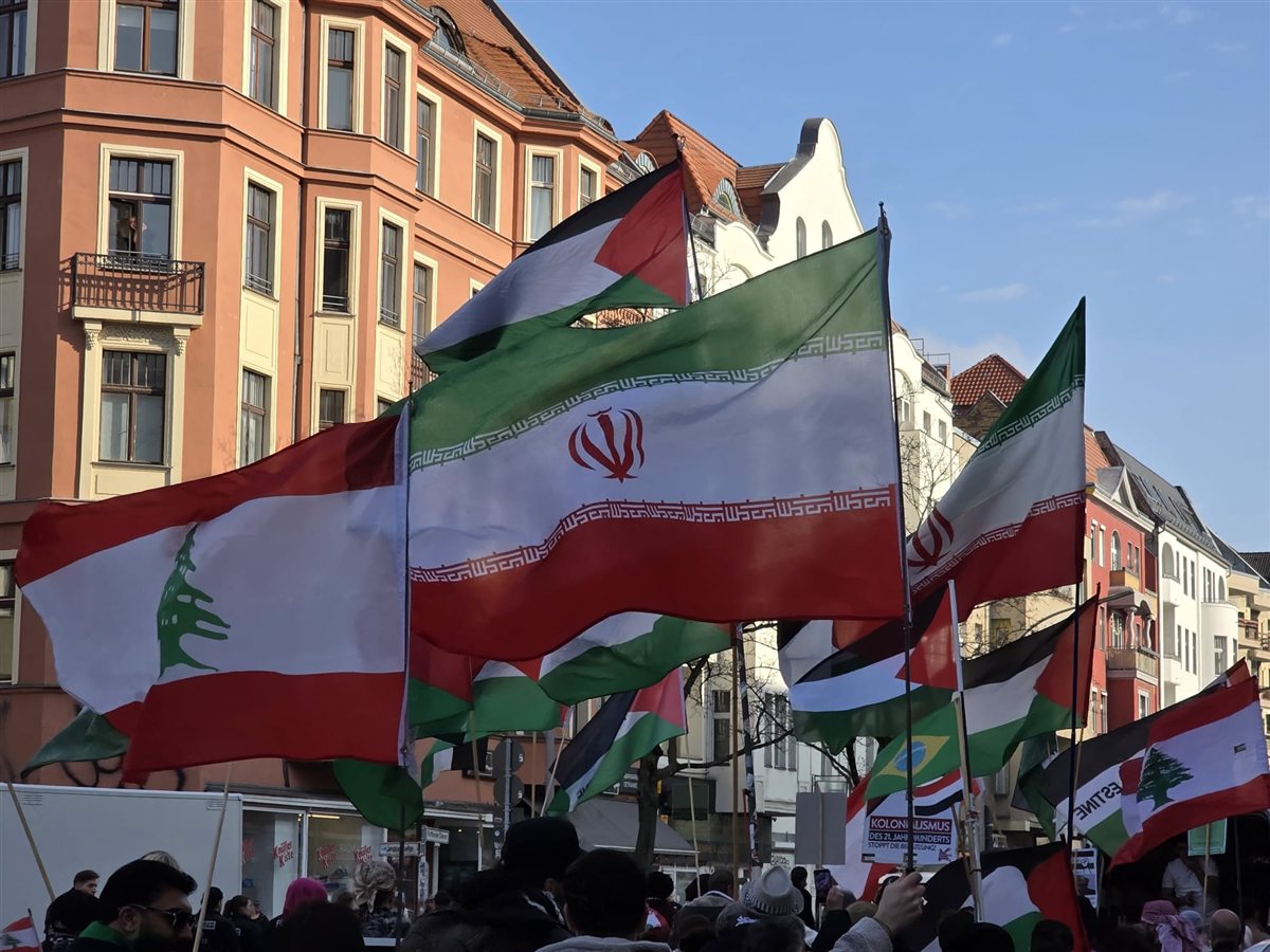 برلين: مظاهرة حاشدة رفضا للعدوان، ودفاعا عن حق الشعوب في الحرية والسيادة