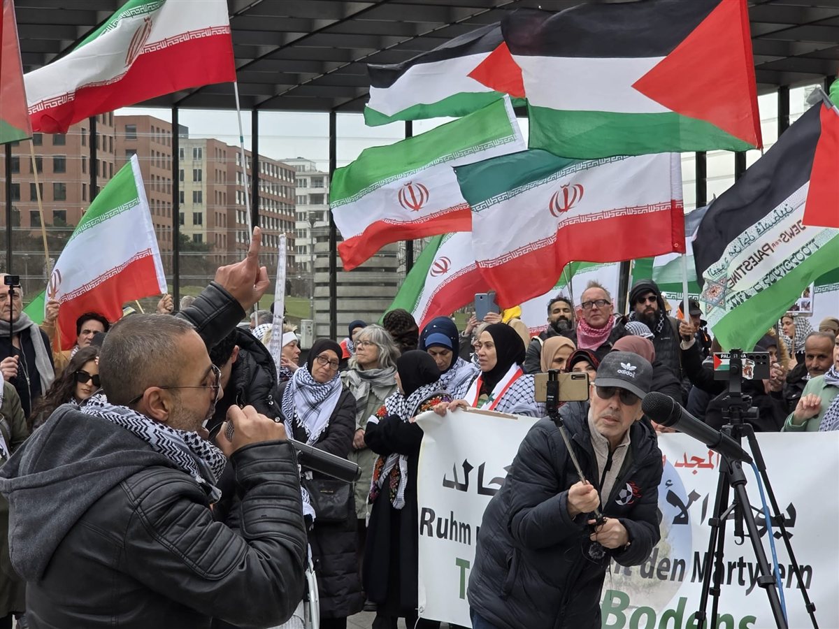 وقفة جماهيرية حاشدة في برلين إحياء للذكرى الخمسين ليوم الأرض