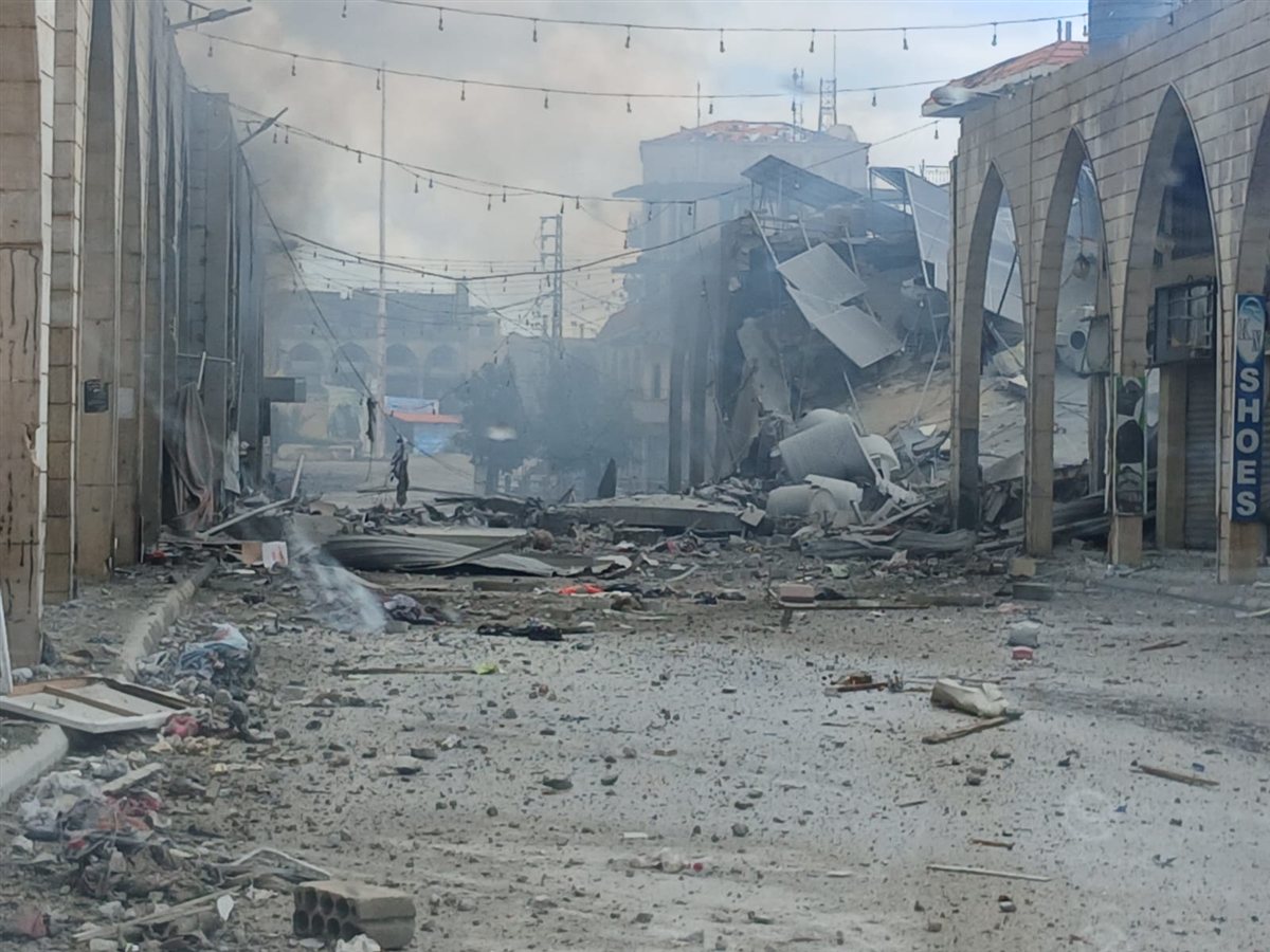 غارتين على سوق مدينة بينت جبيل وقصف مدفعي يطال احياء صريفا