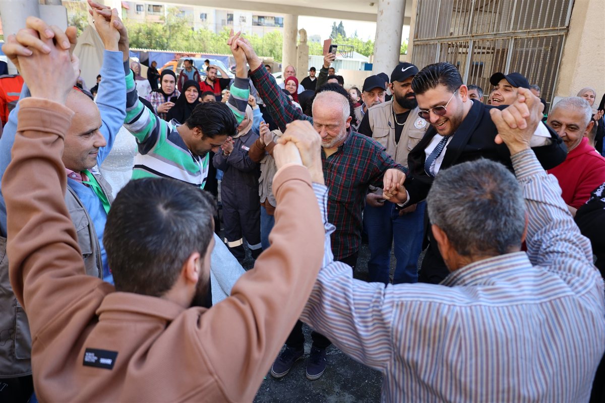 من قلب المعاناة يولد الفرح: عرس نازحين يزرع الأمل في صيدا