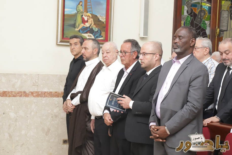 أبيدجان: قداس لراحة نفس المربي الكبير المرحوم الأستاذ فادي آصاف في كنيسة القلبين الأقدسين الإرسالية اللبنانية