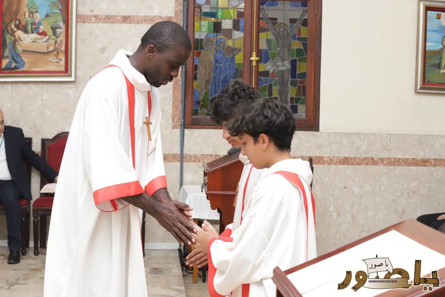 أبيدجان: قداس لراحة نفس المربي الكبير المرحوم الأستاذ فادي آصاف في كنيسة القلبين الأقدسين الإرسالية اللبنانية